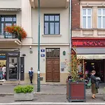 Domus Krakowski 3-bedroom Apt. *