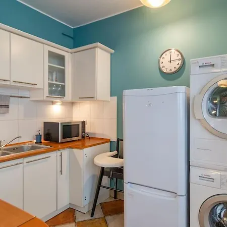 Domus Krakowski 3-bedroom Apt. Krakow